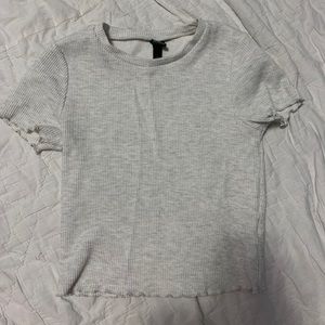 CUTE WHITE SHIRT SIZE SMALL